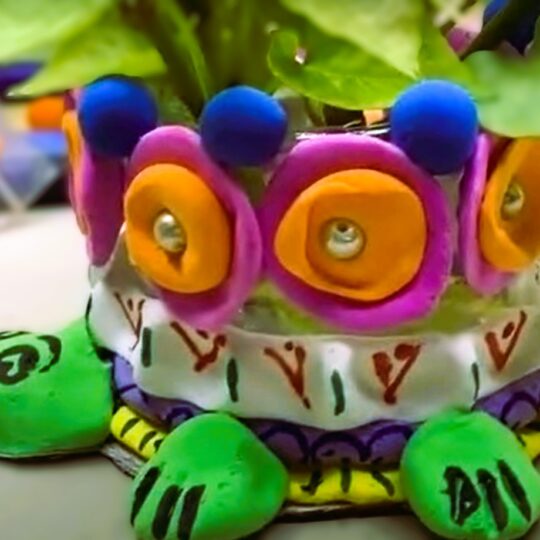 Learn to Make a Homemade Planter with Magic Clay – Step-by-Step Recorded Class